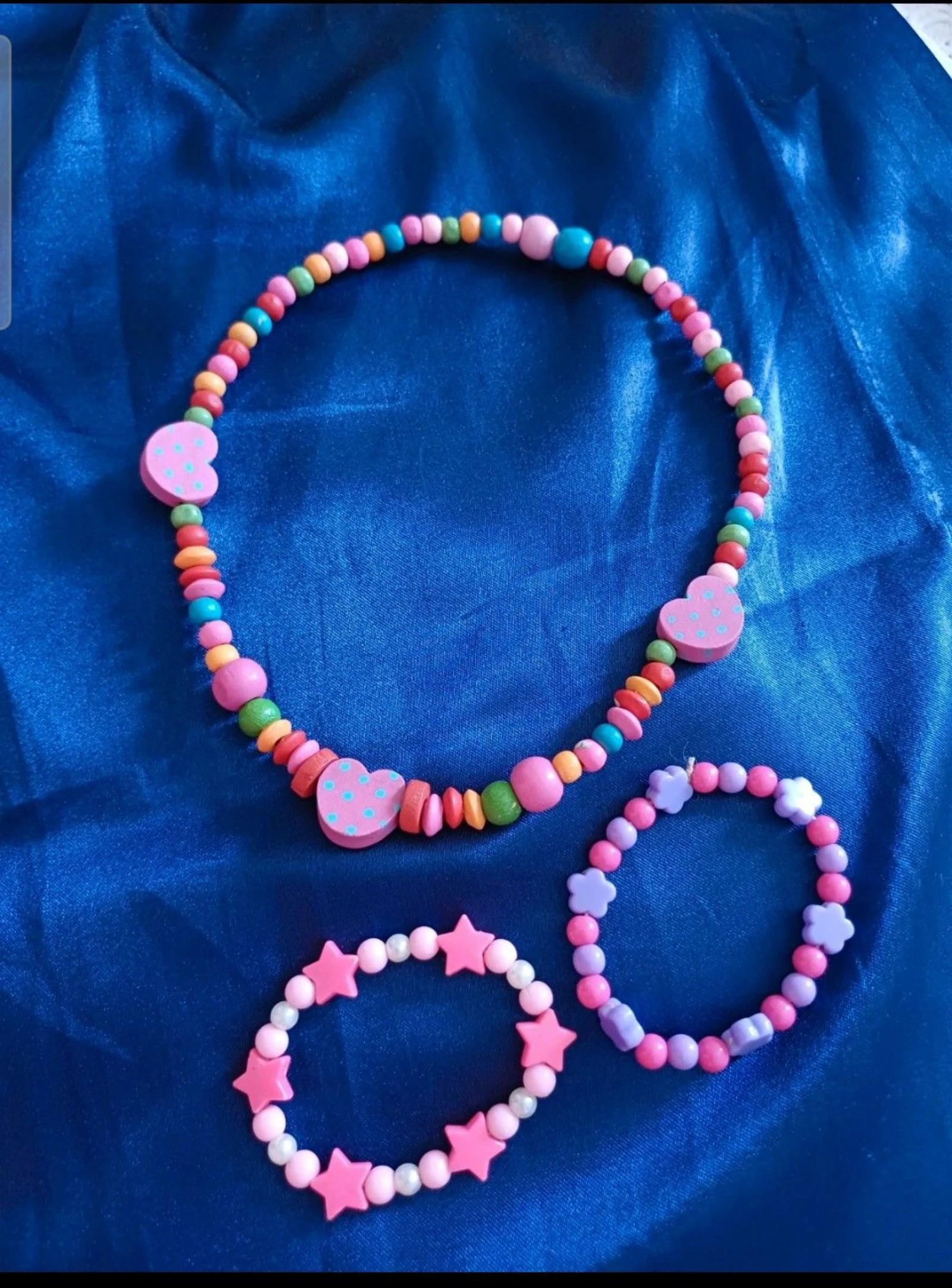 Colar + pulseiras infantis